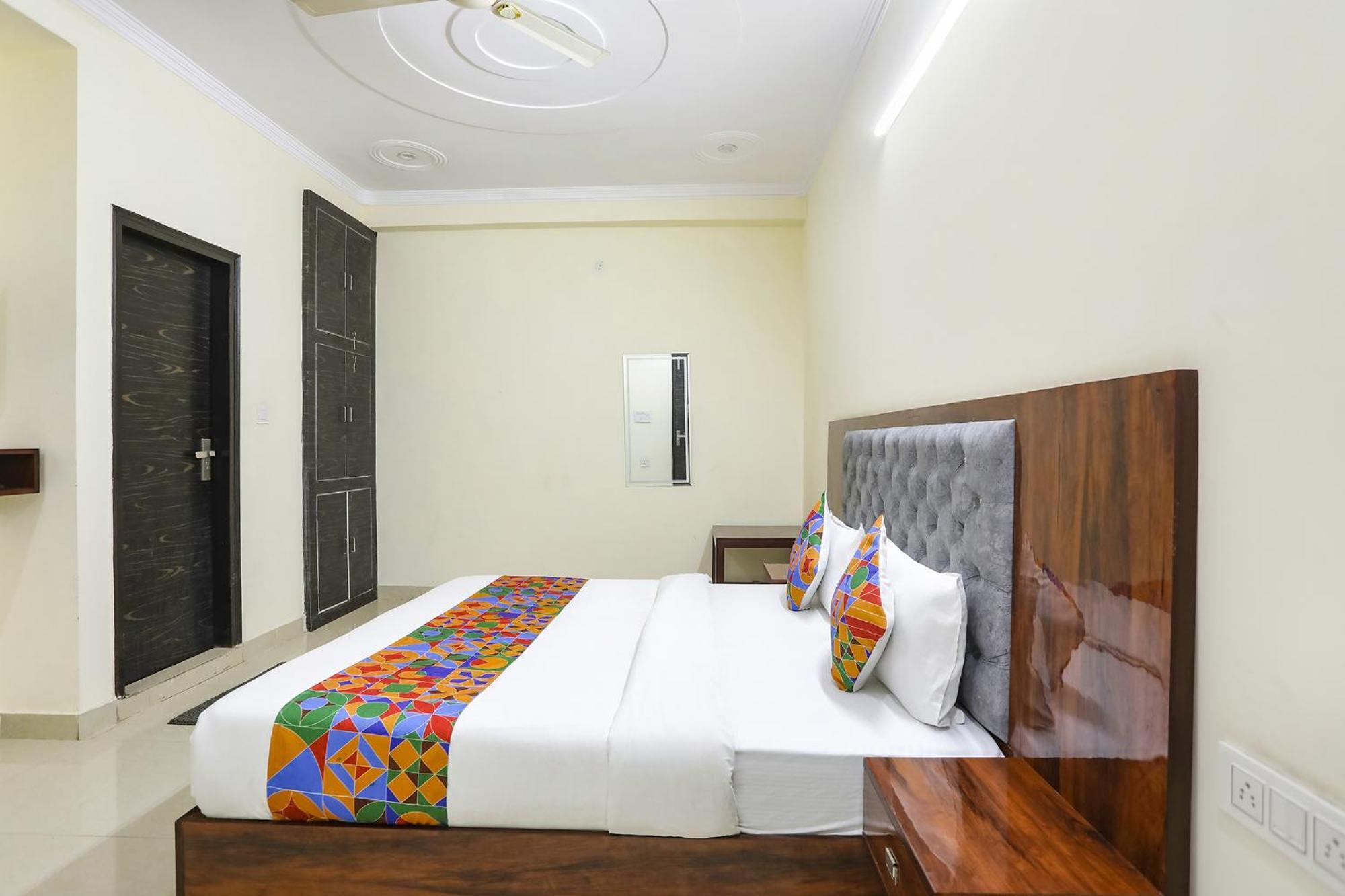 דלהי Fabexpress Asp Royal Residency Inn- Janakpuri מראה חיצוני תמונה