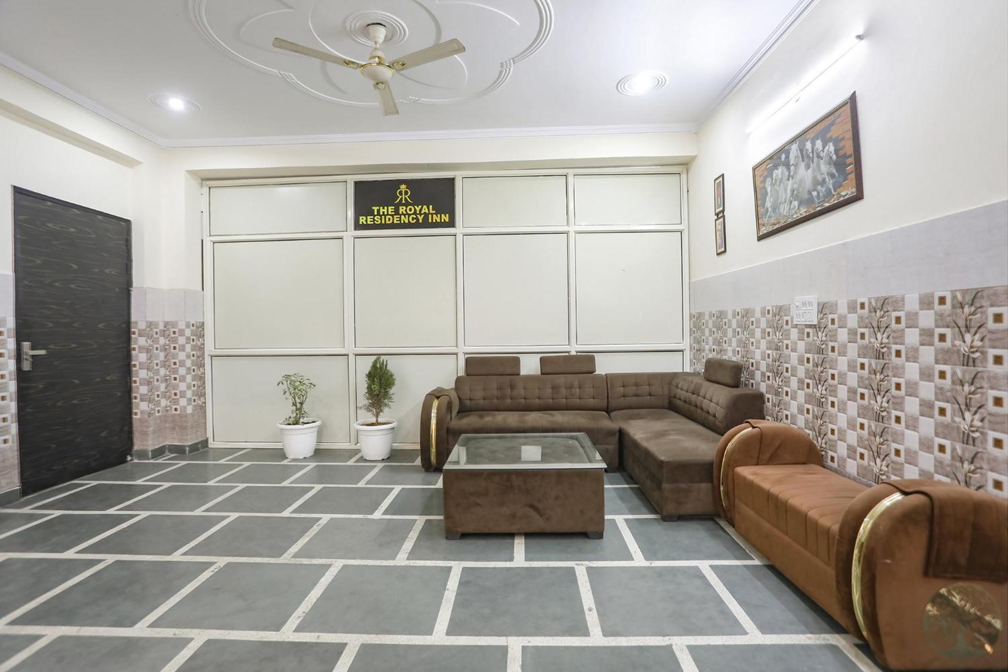 דלהי Fabexpress Asp Royal Residency Inn- Janakpuri מראה חיצוני תמונה
