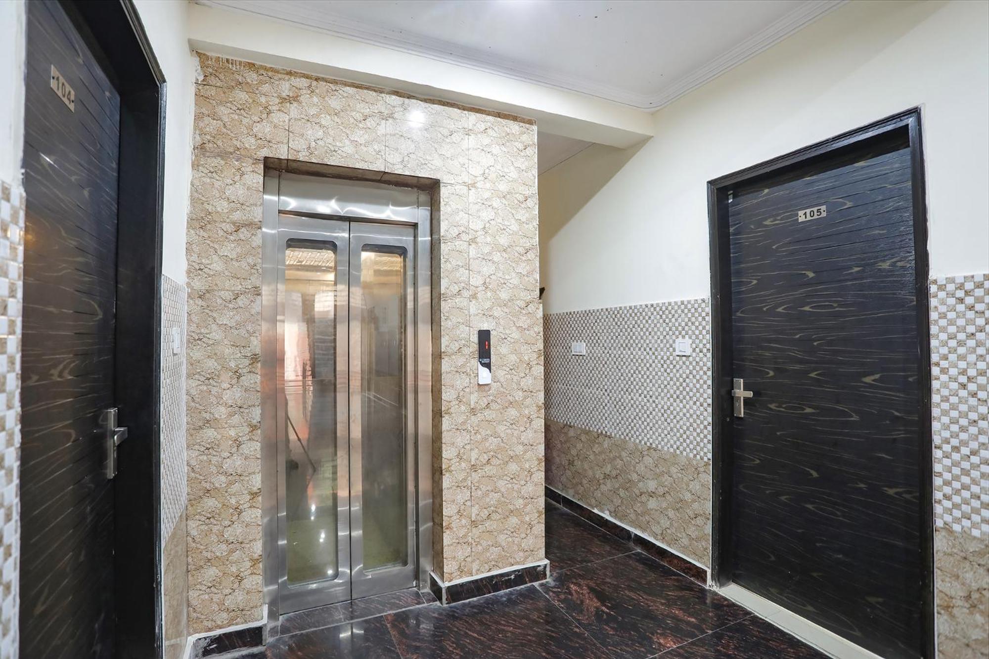 דלהי Fabexpress Asp Royal Residency Inn- Janakpuri מראה חיצוני תמונה