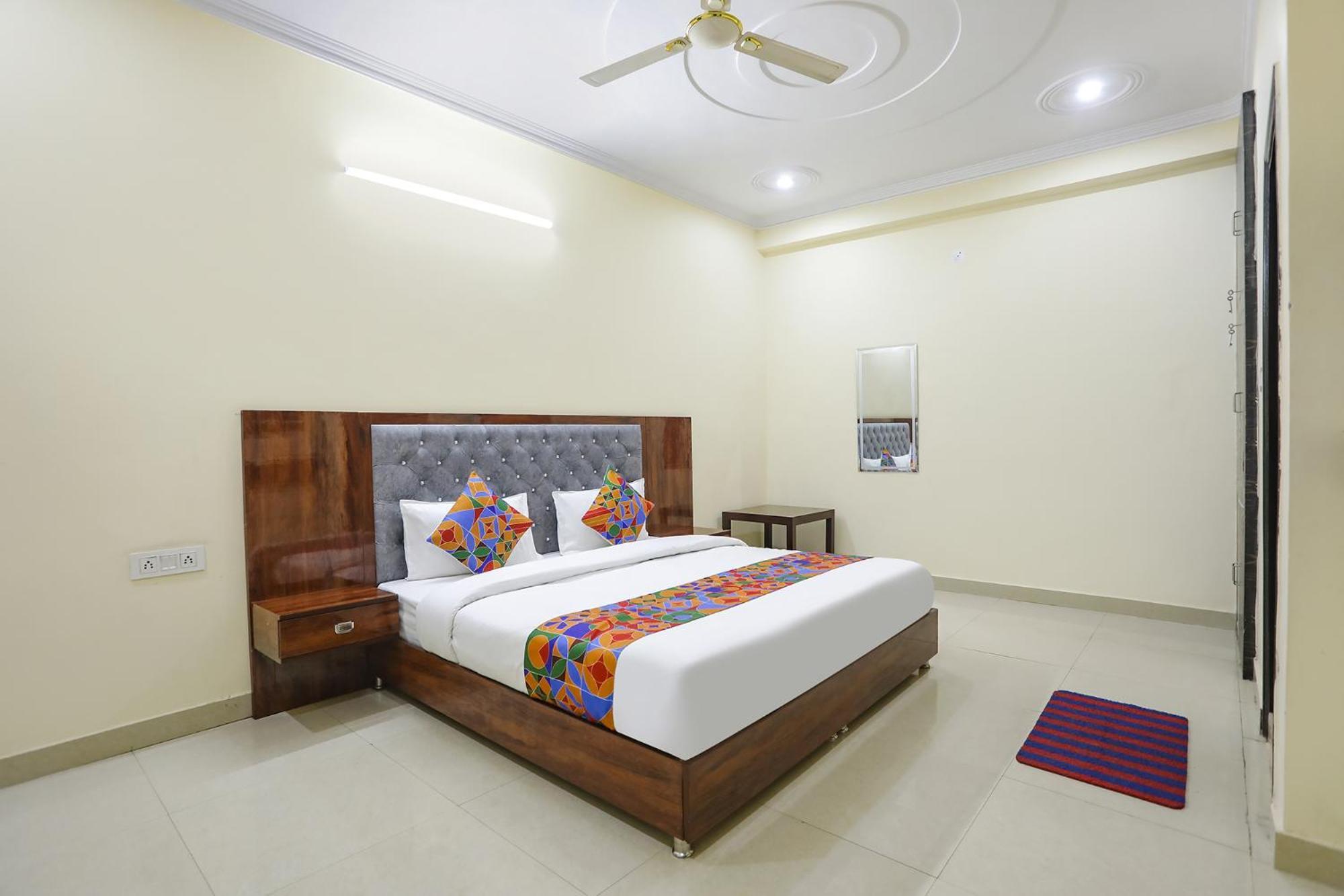 דלהי Fabexpress Asp Royal Residency Inn- Janakpuri מראה חיצוני תמונה